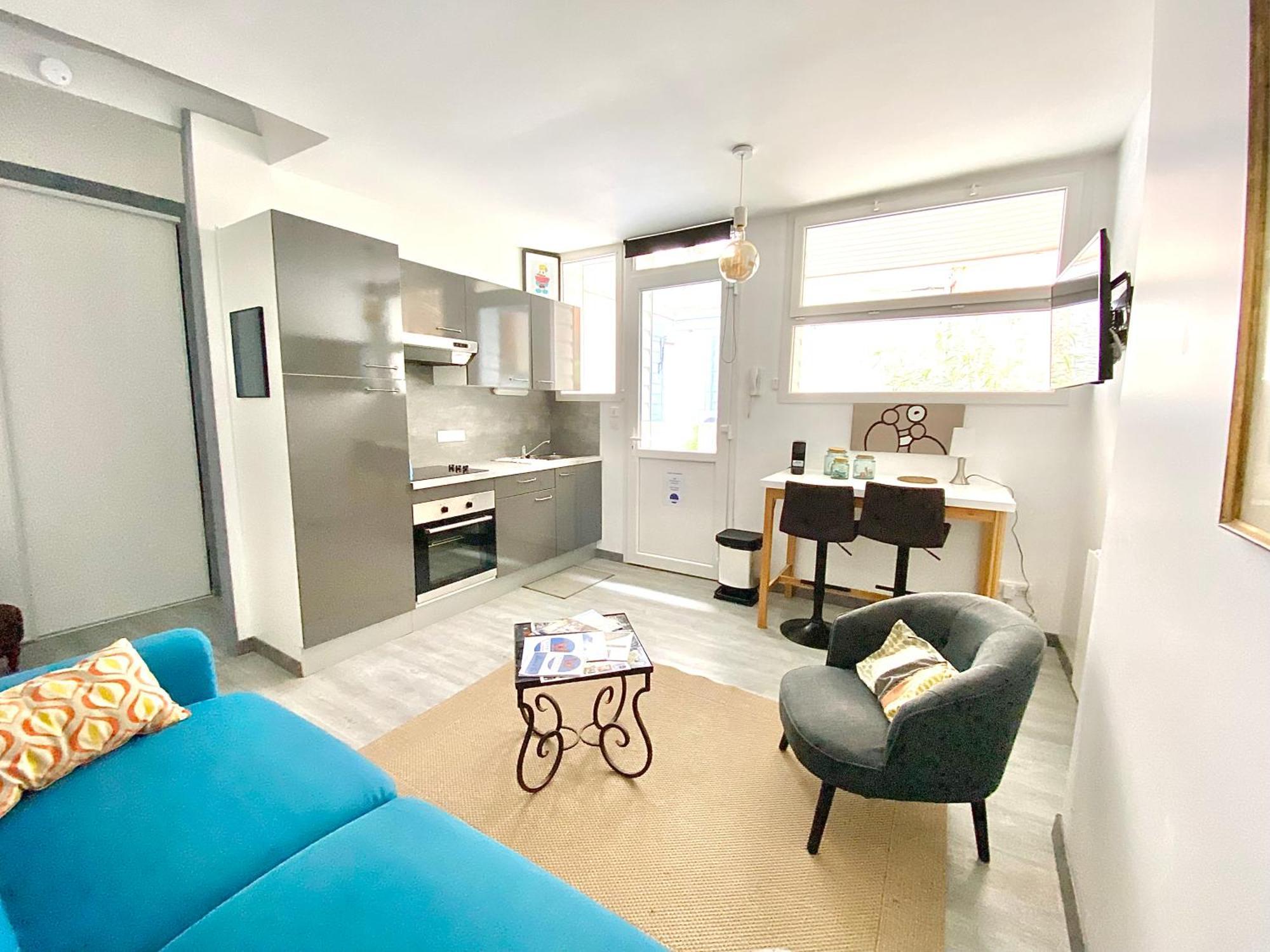 L'Adrien Studio Tout Confort Avec Terrasse Limoges Exterior foto
